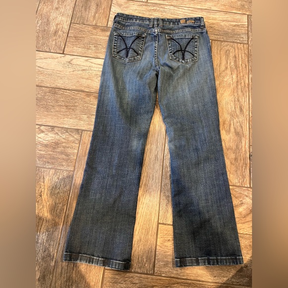 Kut jeans size 8 bootcut - Picture 7 of 10